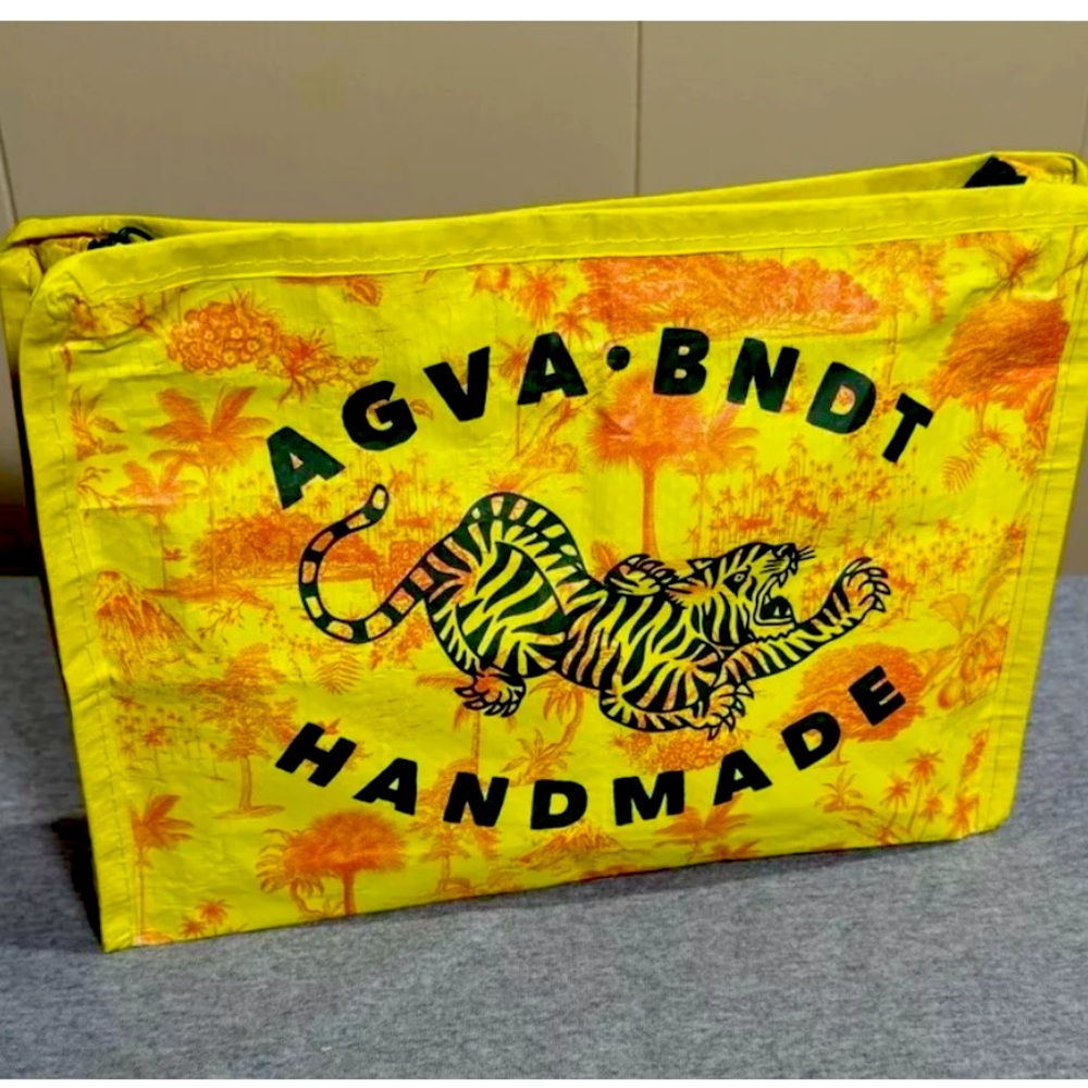 AGUA BENDITA Handmade Recycled Fabric Tiger Zip Pouch